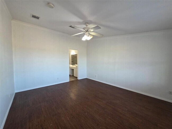 Building Photo - 14412 Graef Rd