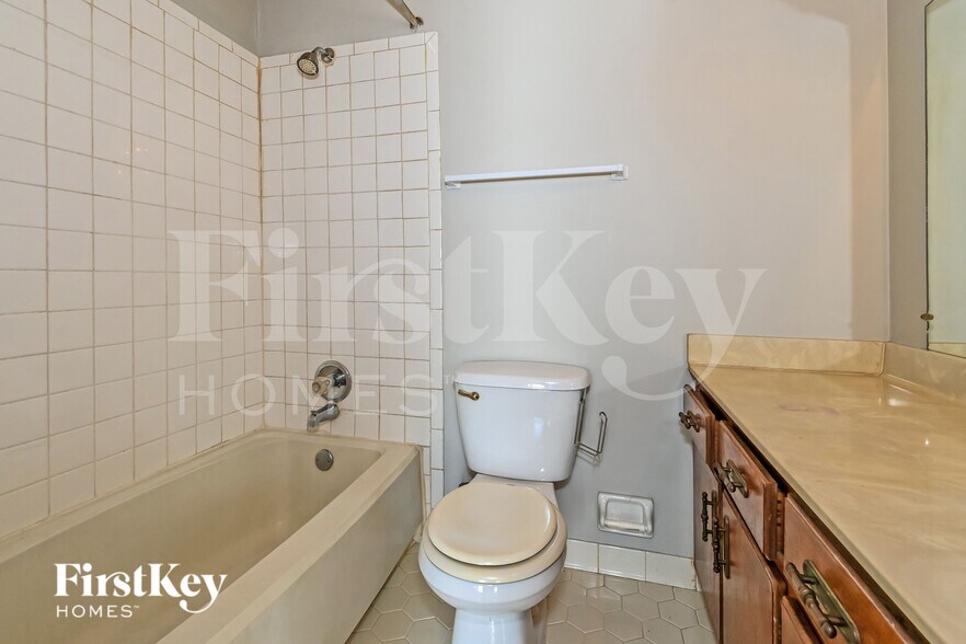 Building Photo - 3041 McVay Trail Dr