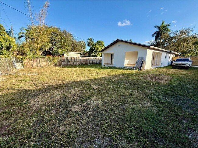 Building Photo - 18333 SW 296th St