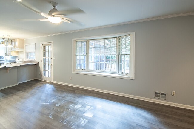 Building Photo - 4682 Sharon Valley Ct