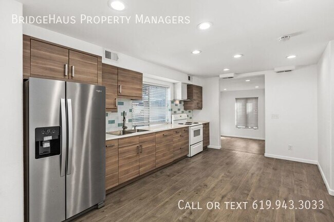 Building Photo - Stunning 3-Bedroom Condo + Bonus Room & Pa...