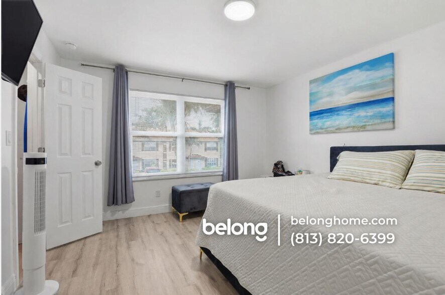 Building Photo - 731 W Elkcam Cir