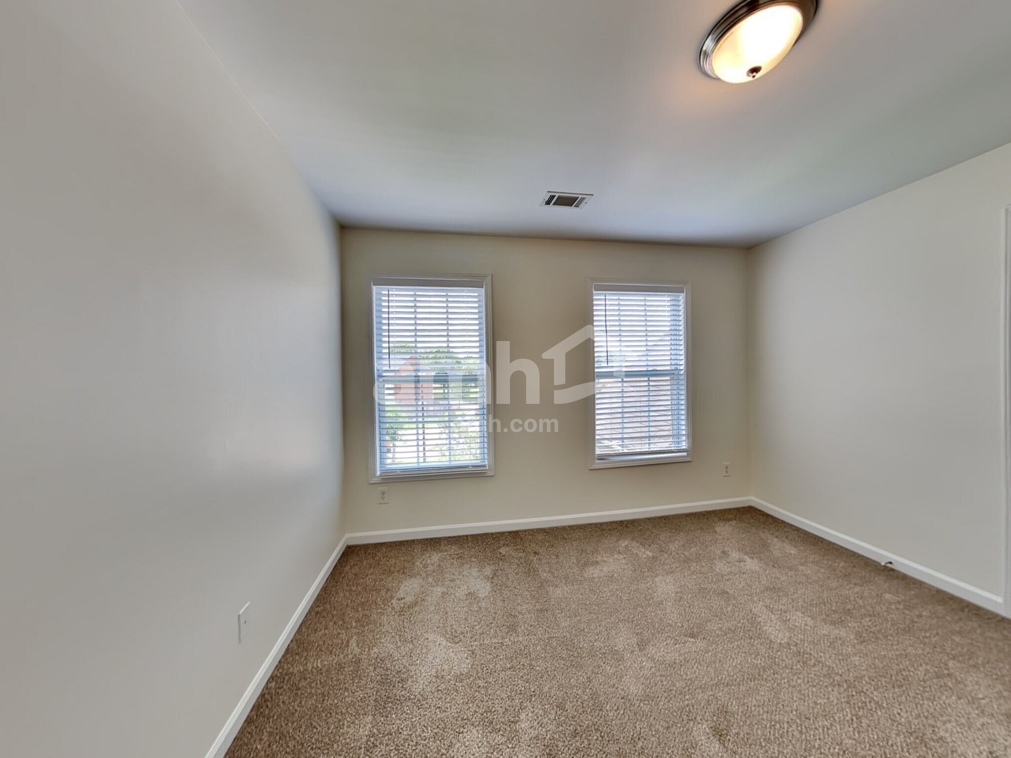 Building Photo - 6250 Mulberry Park Dr