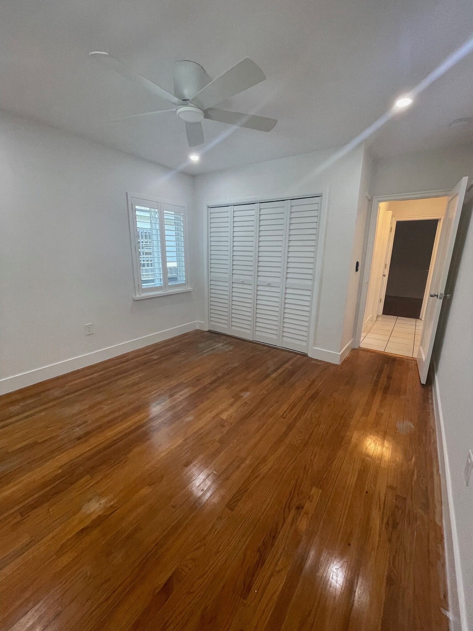 Building Photo - 2510 SW 27th St