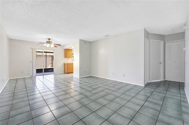 Building Photo - 39 Las Brisas Way