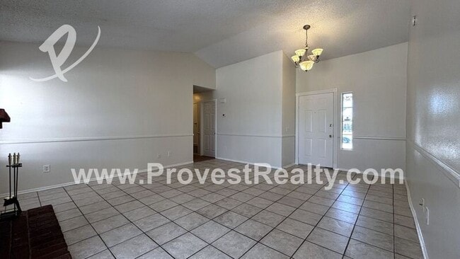 Building Photo - 13496 Vail Cir