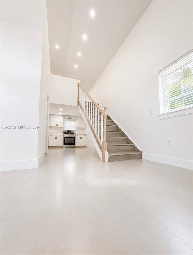 Building Photo - 4125 N 32nd Ct