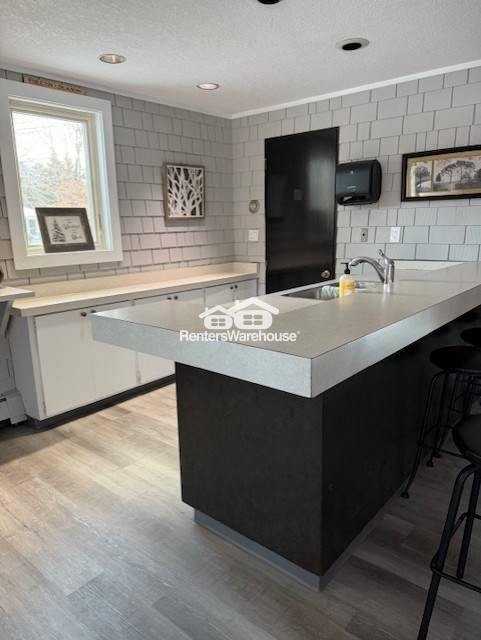 Building Photo - Available Now: Beautiful Fully Furnished 2...