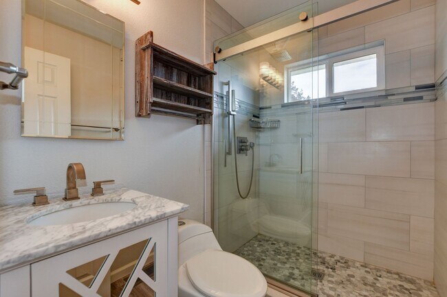 Building Photo - Beautiful Home for Rent in Prescott!