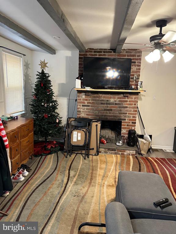 Building Photo - 510 S Juniper St