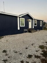 Building Photo - 113 Meridian Ln