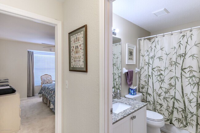 Building Photo - Turnkey Furnished Seasonal Rental – 2 Bedr...