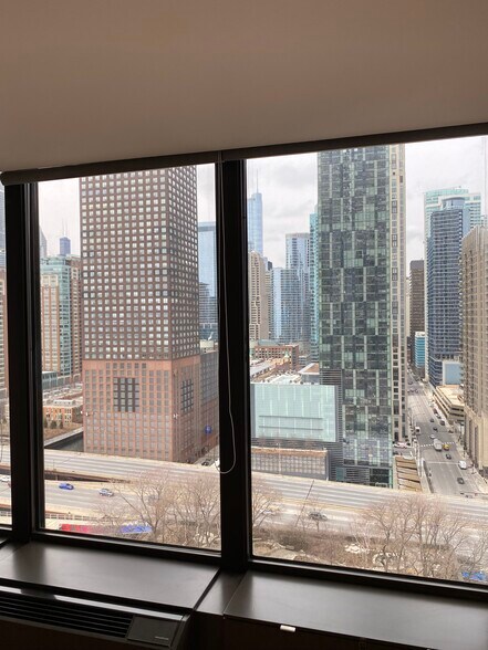Building Photo - 505 N Jean Baptiste Pointe du Sable Lake Shore Dr