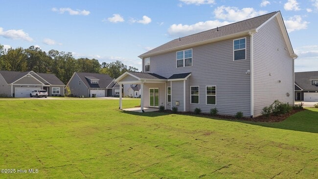 Building Photo - 500 Grassy Gap Trl