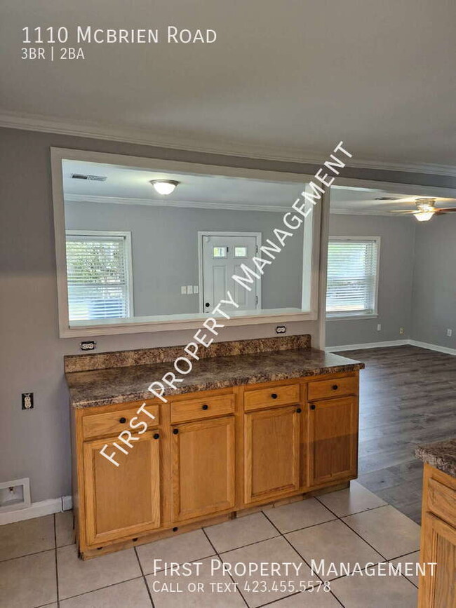 Building Photo - 1110 McBrien Rd