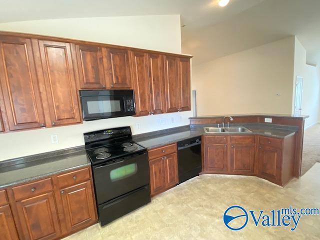 Building Photo - 4828 SE Canterwood Dr