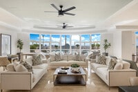 Building Photo - 511 SE 5 Ave