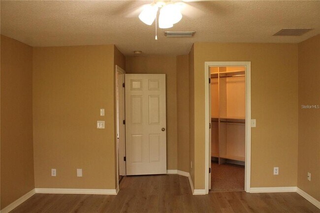 Building Photo - 11479 Walden Loop