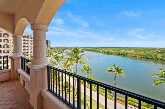 Building Photo - 13643 Deering Bay Dr