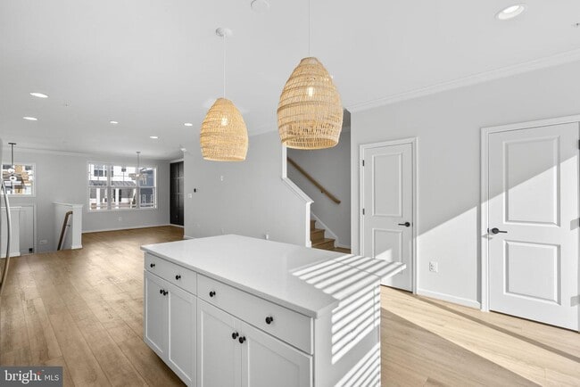 Building Photo - 257 Redpoll Alley