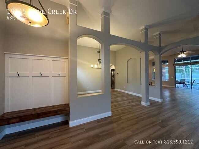 Building Photo - 19145 Dove Creek Dr