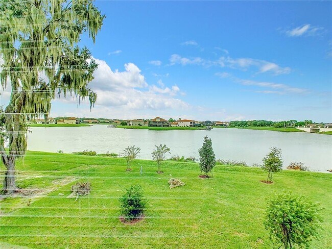 Building Photo - 1256 Lago Vista Ct