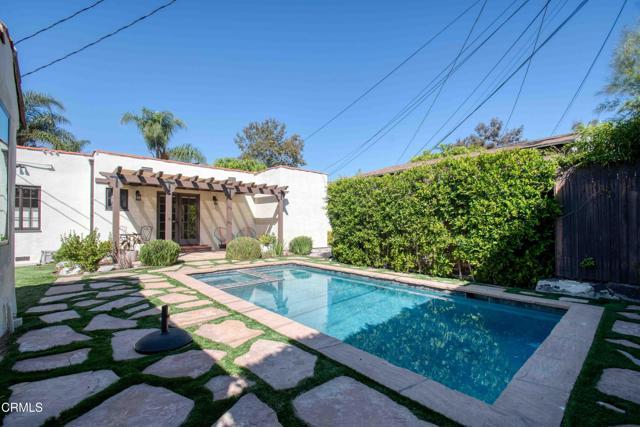 Building Photo - 1014 Stearns Dr