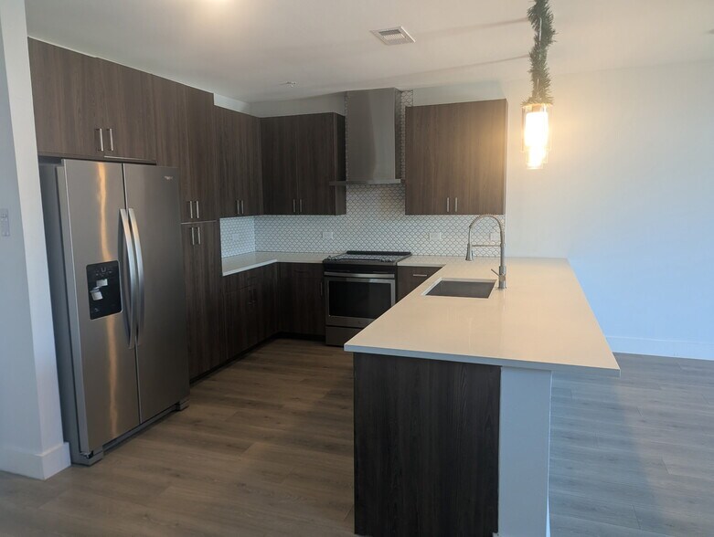 Kitchen - 2213 Poquito St