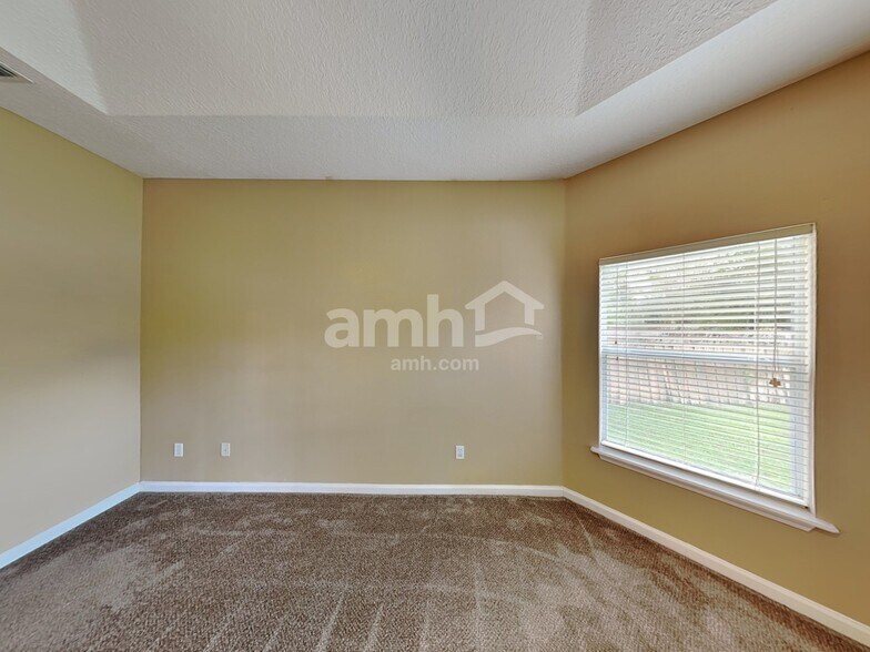 Building Photo - 921 Indian River Rd