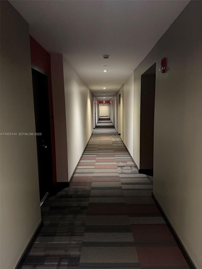 Building Photo - 151 SE 1st St