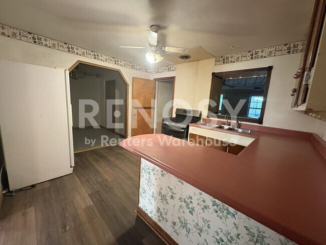 Building Photo - 1501 Briarwood Blvd