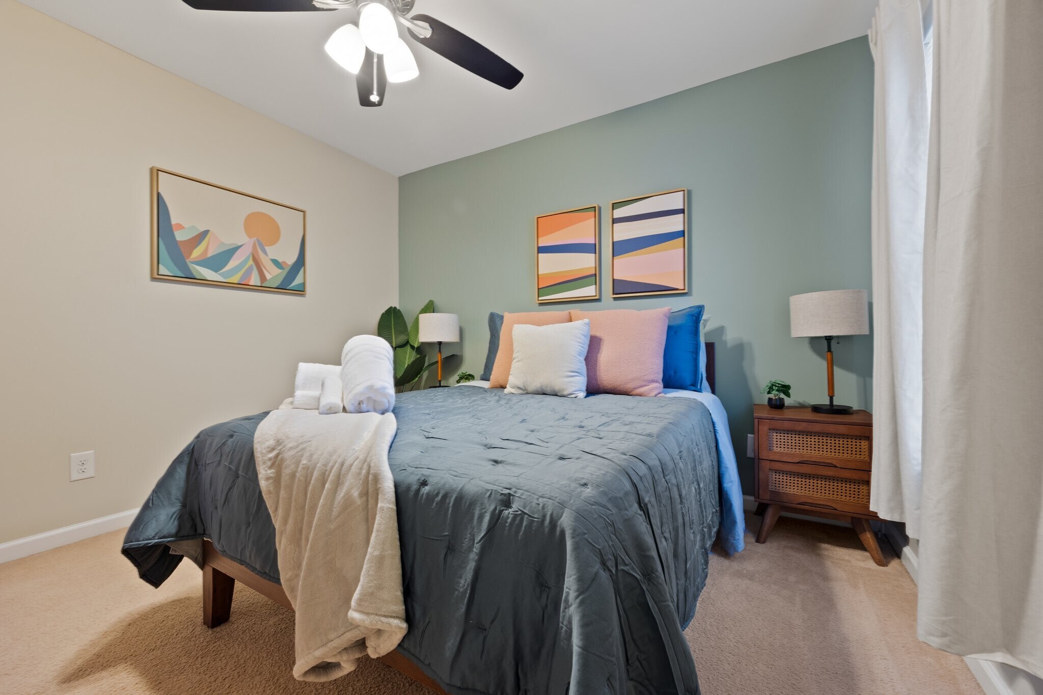 Building Photo - 13581 Weycroft Cir