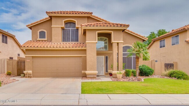 Building Photo - 10045 E Redfield Dr