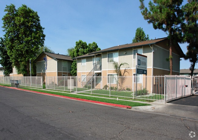 Building - Laurel Canyon Apartments