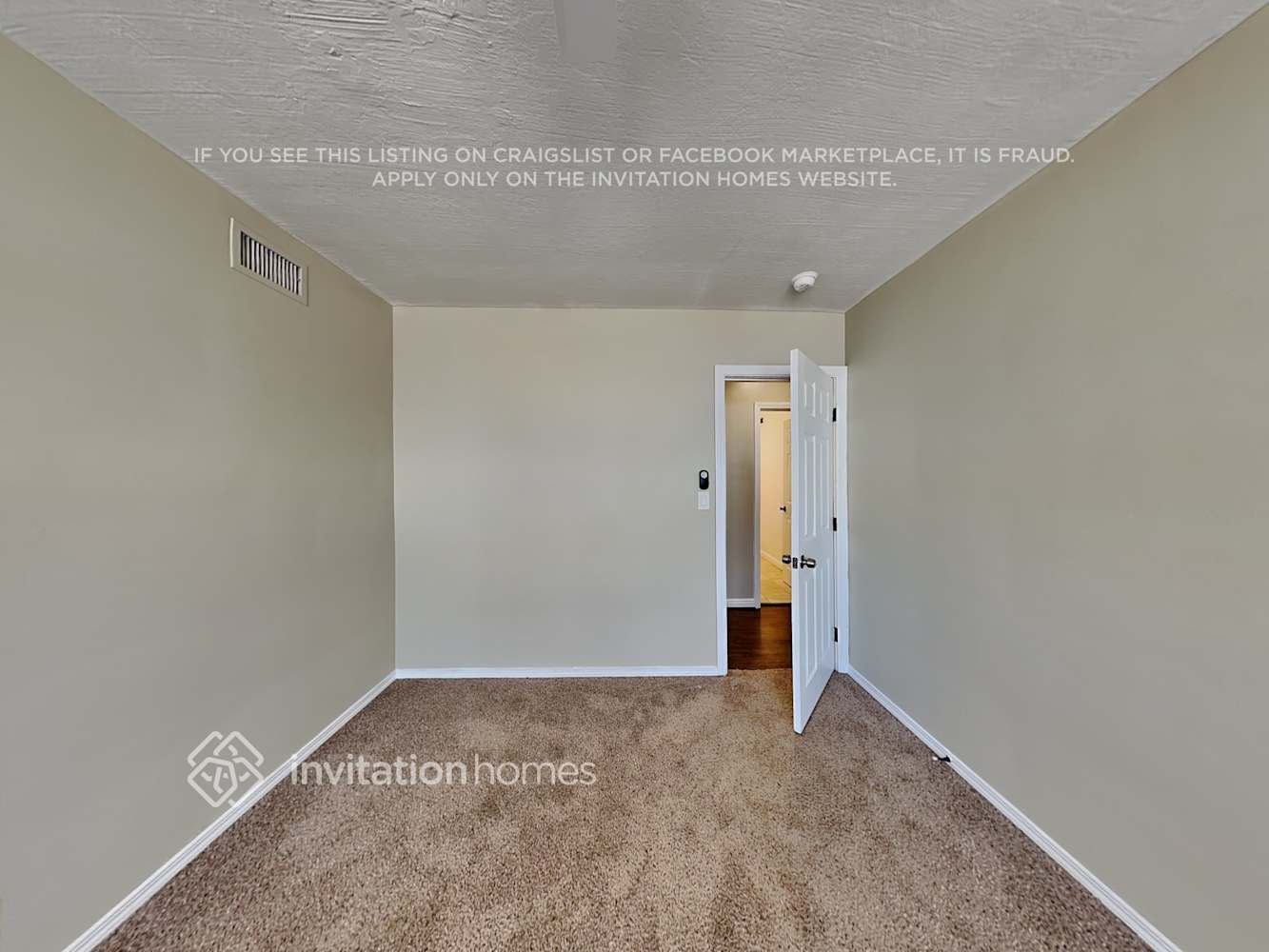 Building Photo - 6828 Nevada Ave