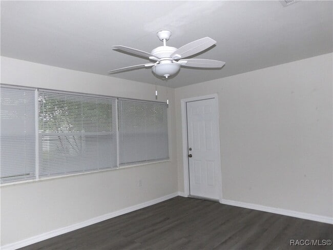 Building Photo - 30 N Osceola St