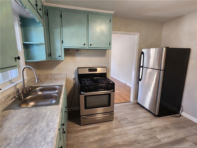 Building Photo - 1108 Norwood St