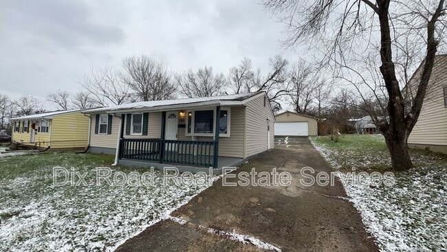 Building Photo - 163 Tecumseh Dr