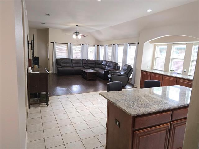 Building Photo - 312 Salisbury Dr