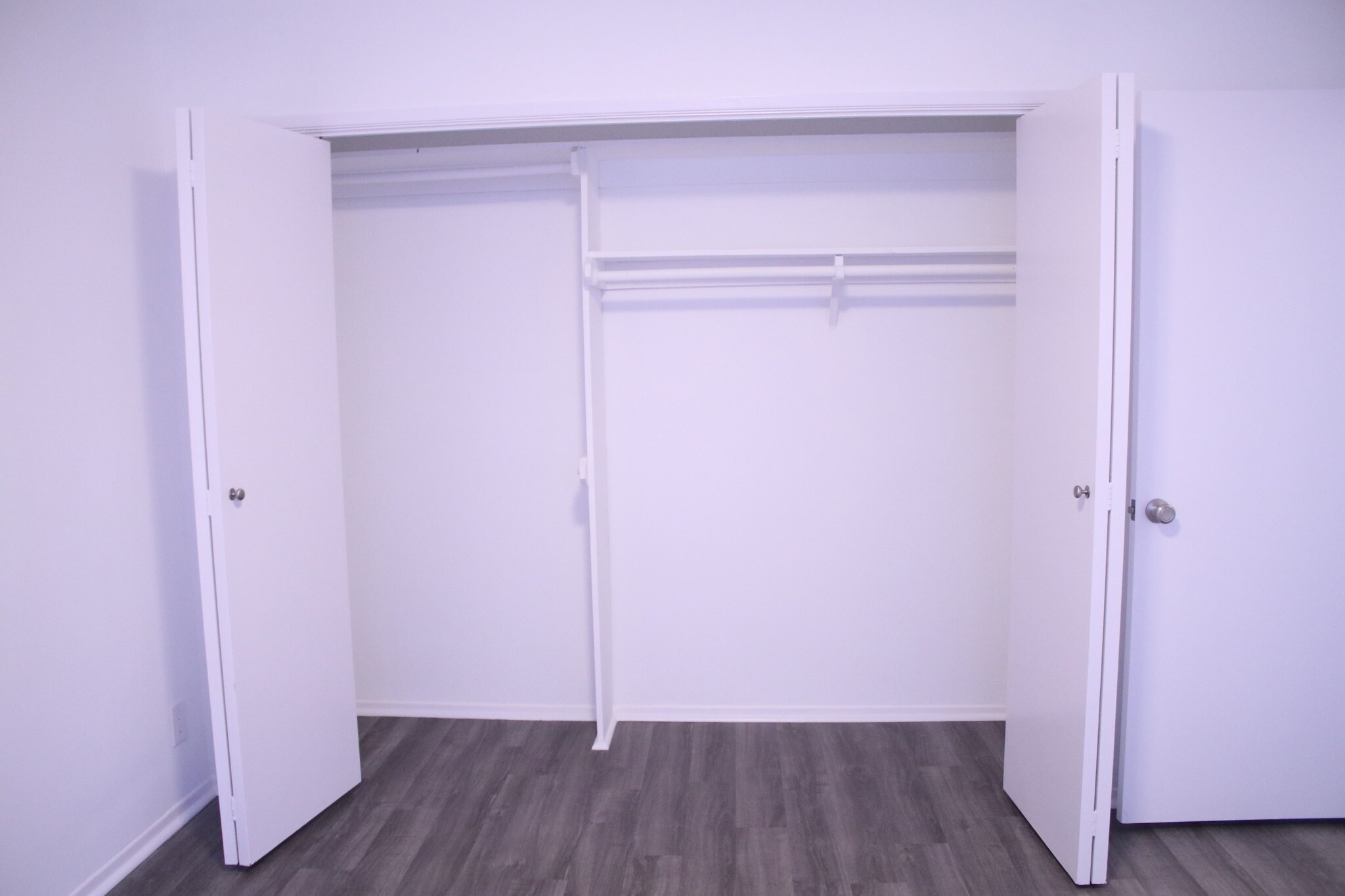 Guest Closet - 1737 Glendon Ave