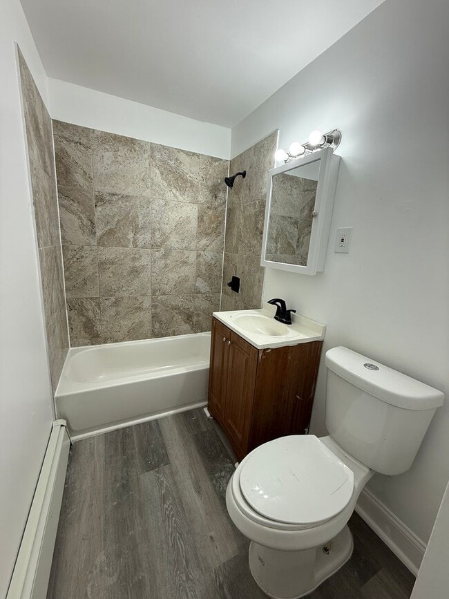 Building Photo - 1438 S 8th St