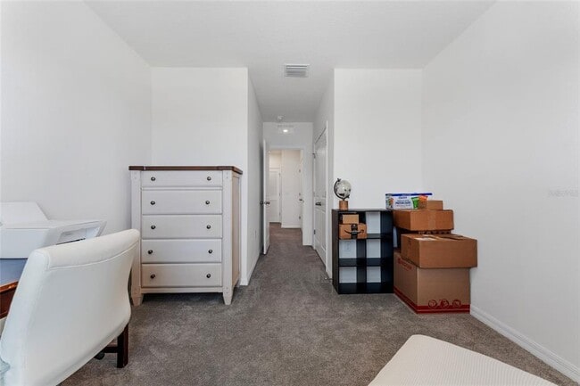 Building Photo - 33105 Major Oak Dr