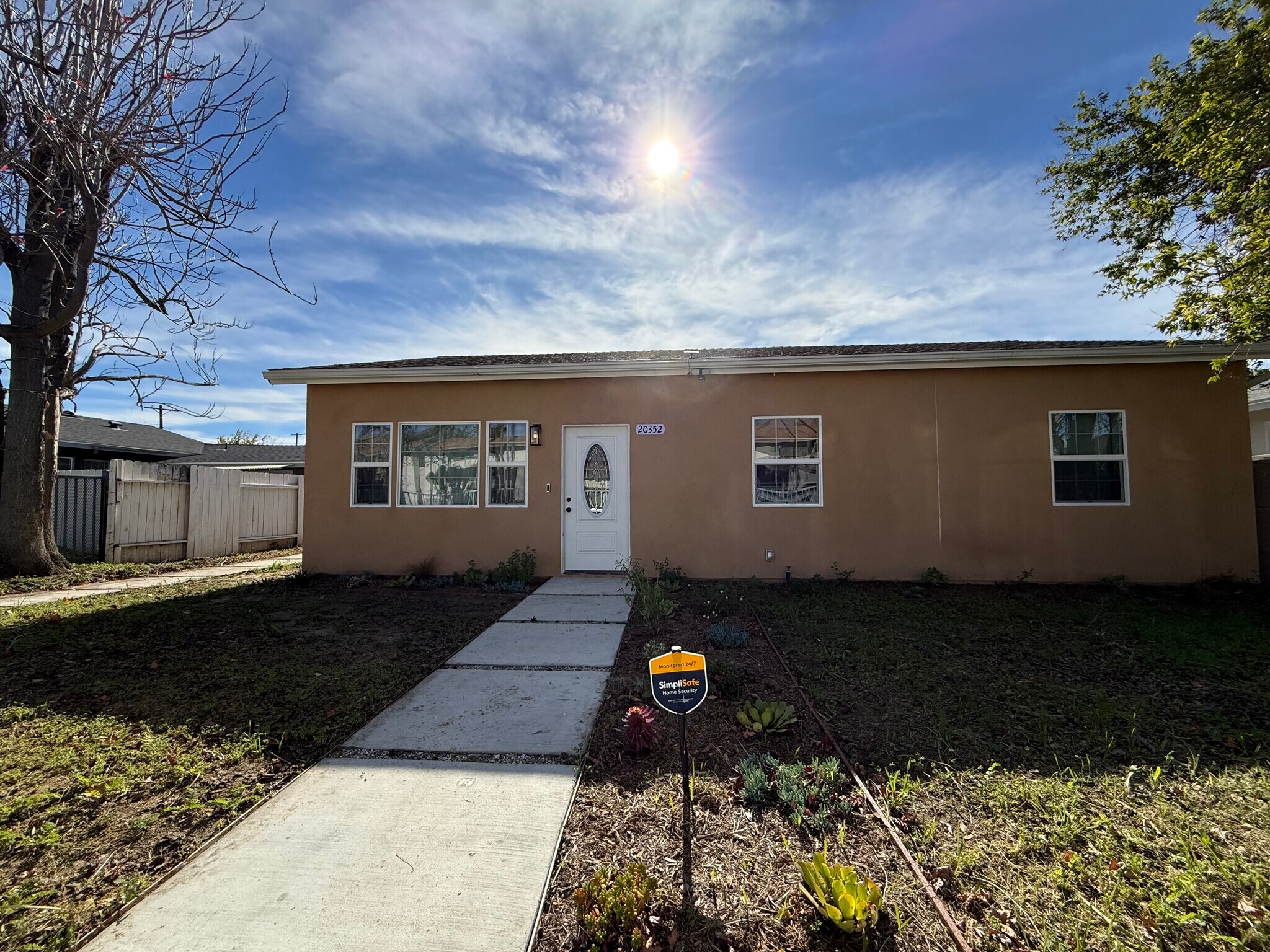 Building Photo - 20352 Sherman Way