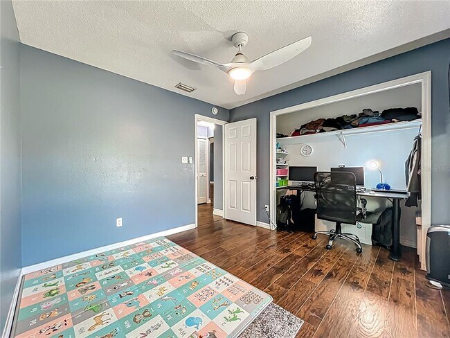 Building Photo - 4942 Eden View Ct