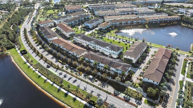 Building Photo - 12959 Alton Rd