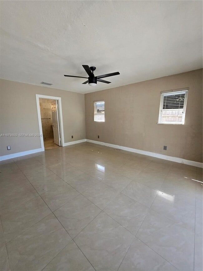 Building Photo - 10805 SW 165th Terrace