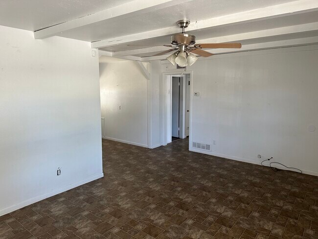 Building Photo - 1106 NW 7th St