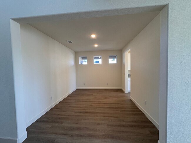 Building Photo - Brand-New 2026 Construction | 3-Bedroom | 2.5-Bath | 3-Car Tandem Garage-Lesley Reilly Property
