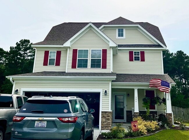 Primary Photo - 306 Merrick Way