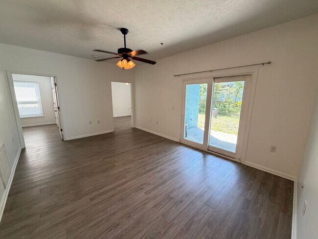 Building Photo - 9119 Laird St